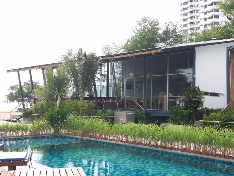 Lg Lemon Grass Hotel Na Chom Thian Exterior foto