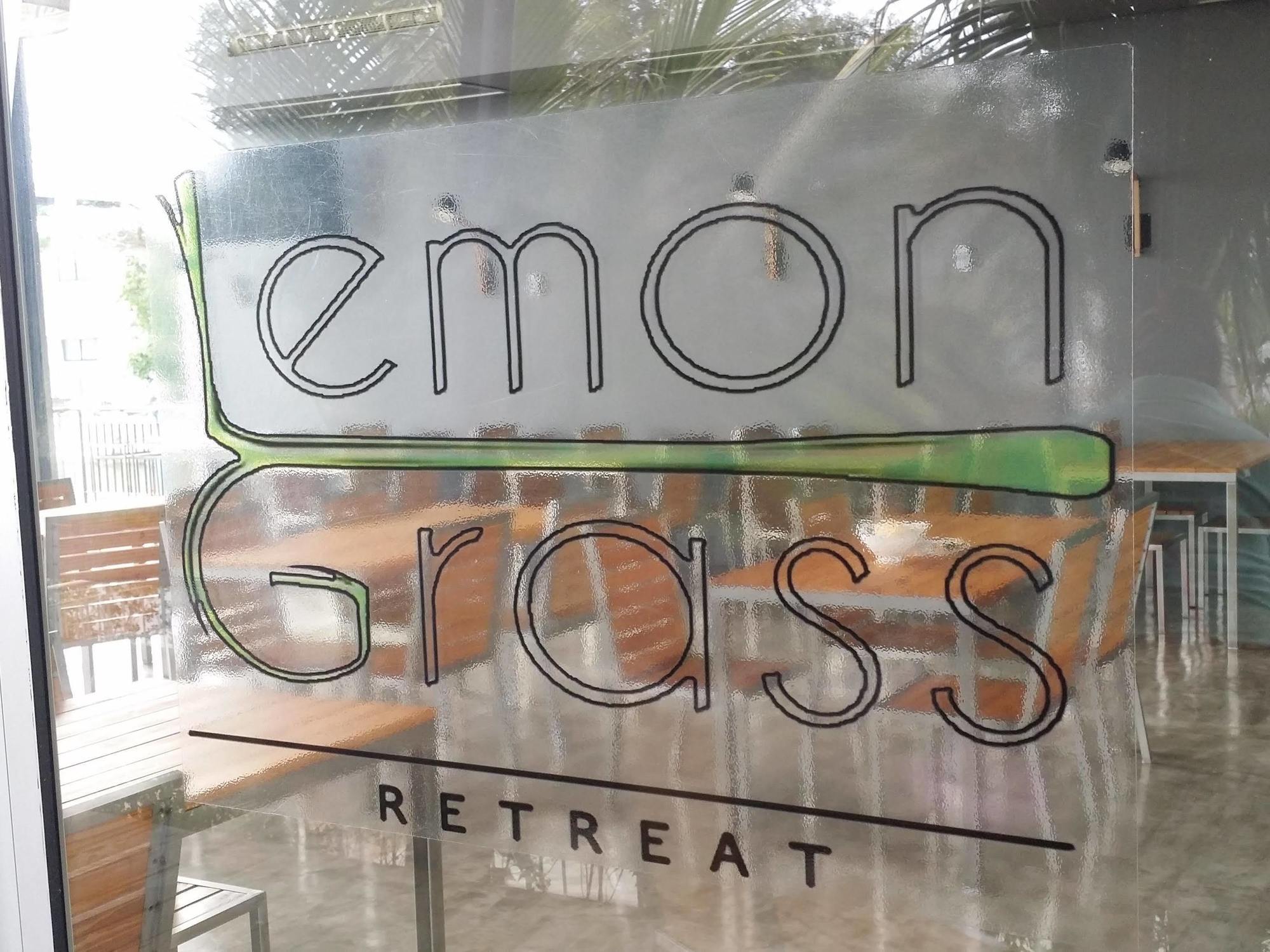 Lg Lemon Grass Hotel Na Chom Thian Exterior foto
